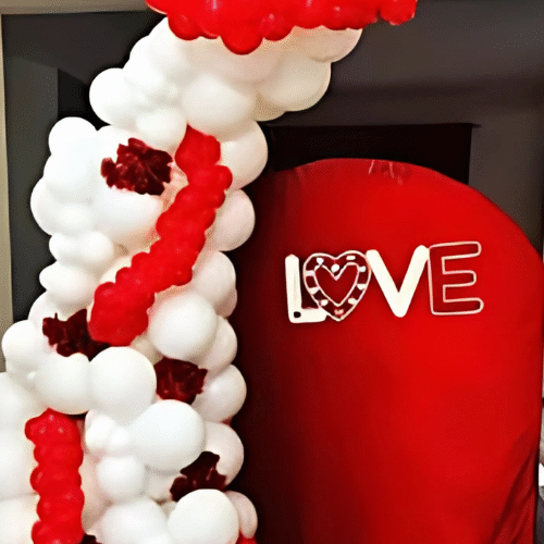 سشيشيضصثصضصضص 💍 ستاند دائري للخطوبة مع عبارة ونصف قوس بالونات – لمسة حب ما تنسى! 💍